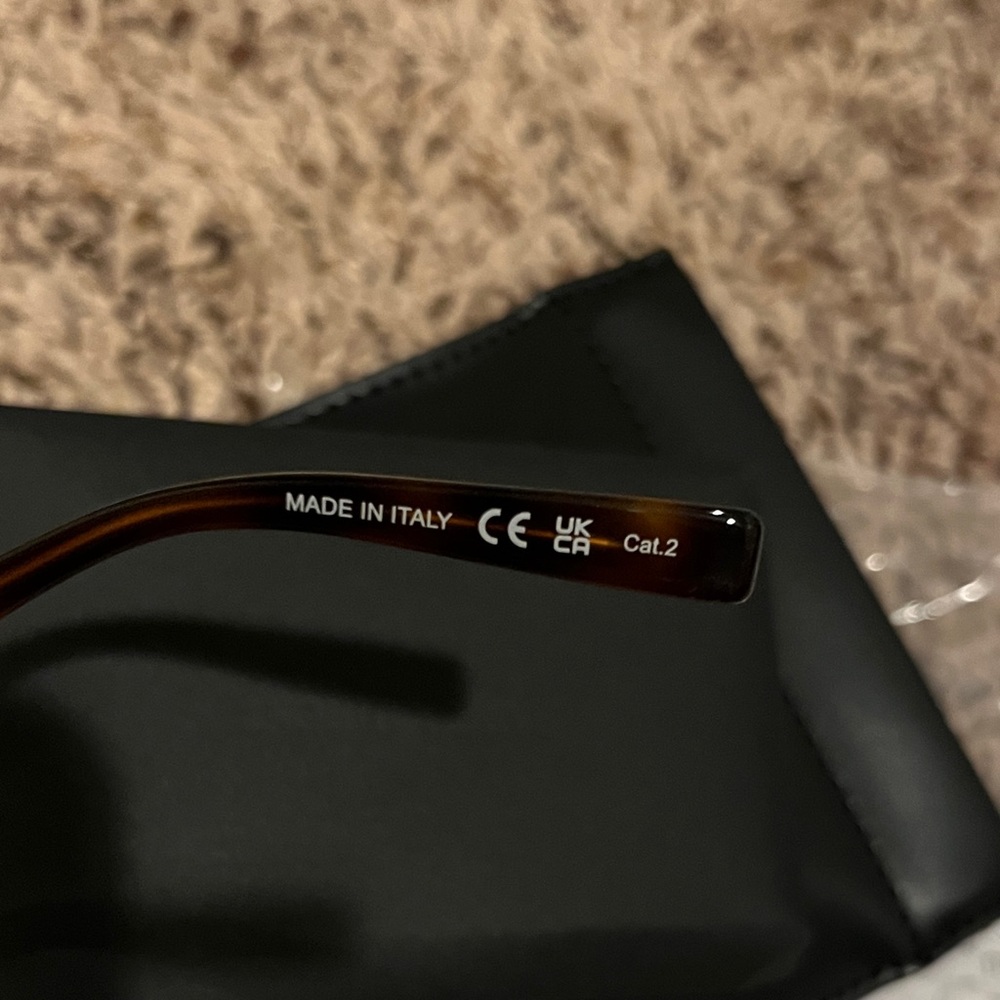 Saint Laurent Tortoise Shell Sunglasses - Picture 8 of 13